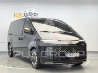 2022 Hyundai Staria