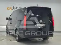 2022 Hyundai Staria