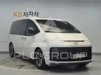 2022 Hyundai Staria