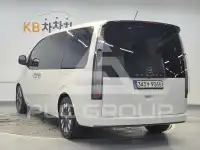 2022 Hyundai Staria