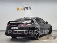 2021 KIA Stinger
