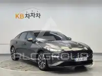 2022 KIA K8