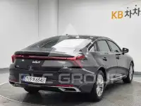 2022 KIA K8