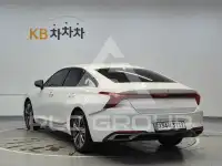 2022 KIA K8