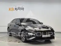 2022 KIA K8