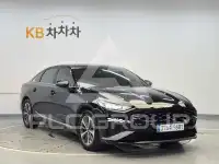 2022 KIA K8