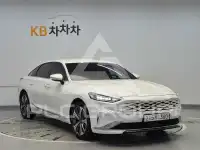 2022 KIA K8