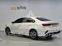 2022 KIA K3