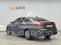 2022 KIA K3