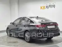 2022 KIA K3