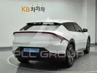 2022 KIA EV