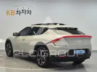 2022 KIA EV
