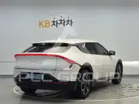 2022 KIA EV