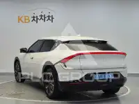2022 KIA EV