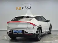 2022 KIA EV