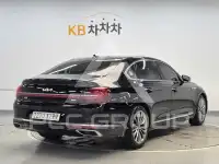 2022 KIA K9