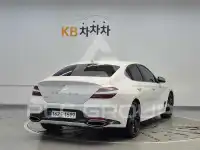 2021 Genesis G70