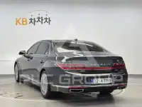 2021 Genesis G90