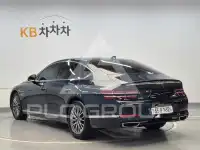 2022 Genesis G80