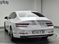 2022 Genesis G80