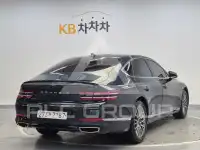 2022 Genesis G80