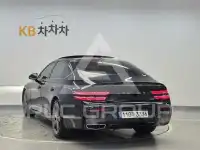 2022 Genesis G80