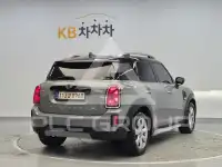 2021 Mini COUNTRY