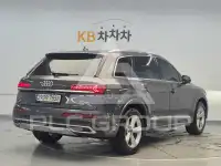 2021 Audi Q7