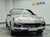 2021 Porsche CAYENNE