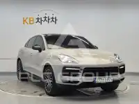 2021 Porsche CAYENNE