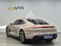 2021 Porsche Taycan