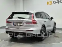 2021 Volvo V60