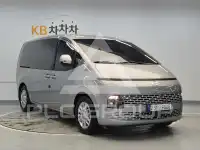 2023 Hyundai Staria