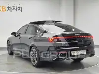 2022 KIA K5
