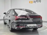 2023 KIA K8
