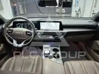 2023 KIA K8