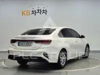 2022 KIA K3