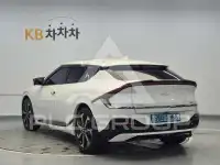 2022 KIA EV