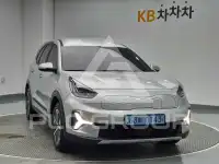 2023 KIA Niro