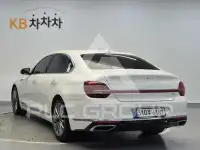 2022 KIA K9