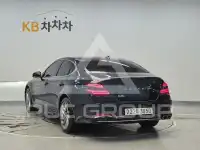 2022 Genesis G70