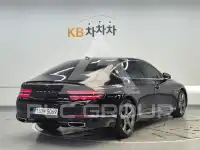 2022 Genesis G80