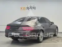 2022 Genesis G80