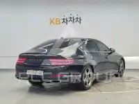 2022 Genesis G80
