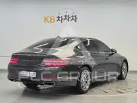 2022 Genesis G80