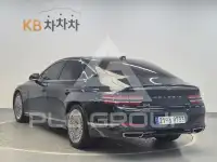 2022 Genesis G80