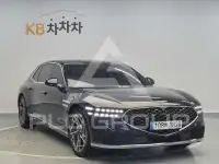 2022 Genesis G90