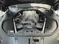 2022 Genesis G90