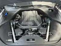 2022 Genesis G90