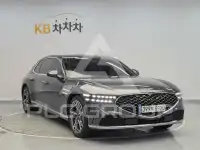 2022 Genesis G90